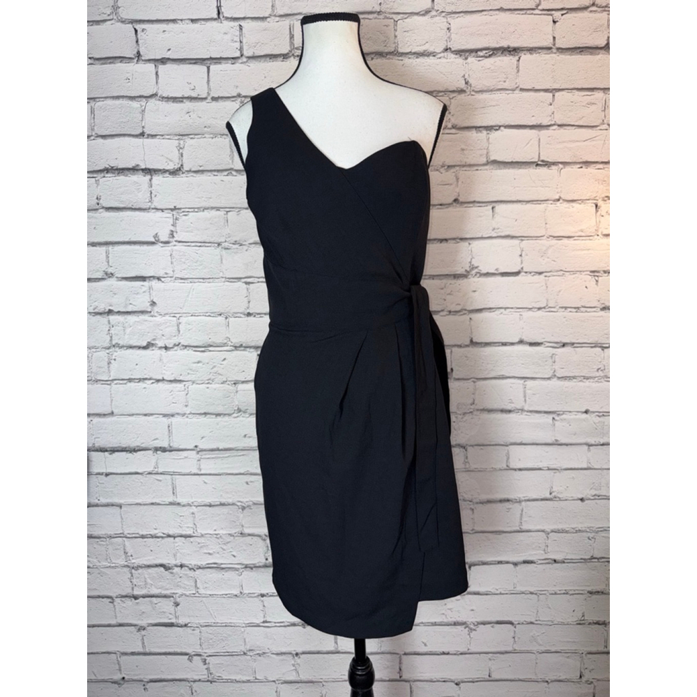 Women's Club Monaco Black One Shoulder Japera Modern Sexy Dress Size 10 NWT